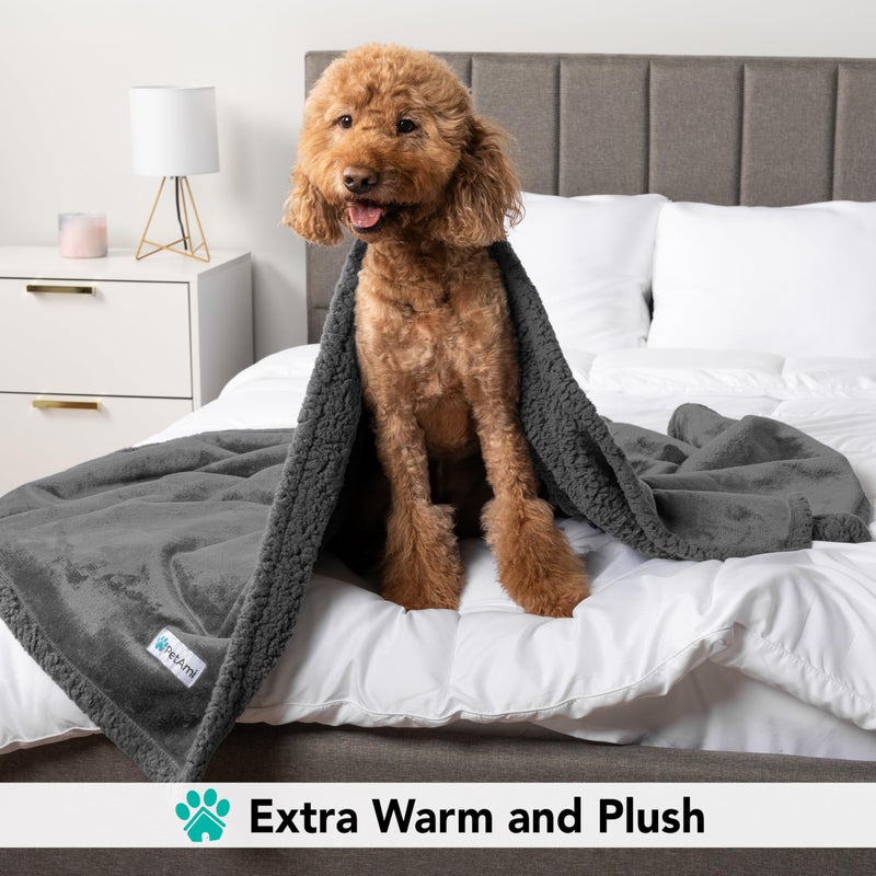 PetAmi Dog Blanket for Medium Large Dogs, Pet Bed Blanket Cat Puppy Kitten, Fleece Furniture Couch Cover Protector Sofa Car, Soft Sherpa Dog Throw Plush Reversible Washable, 40x60 Solid Dark Gray - Image 4